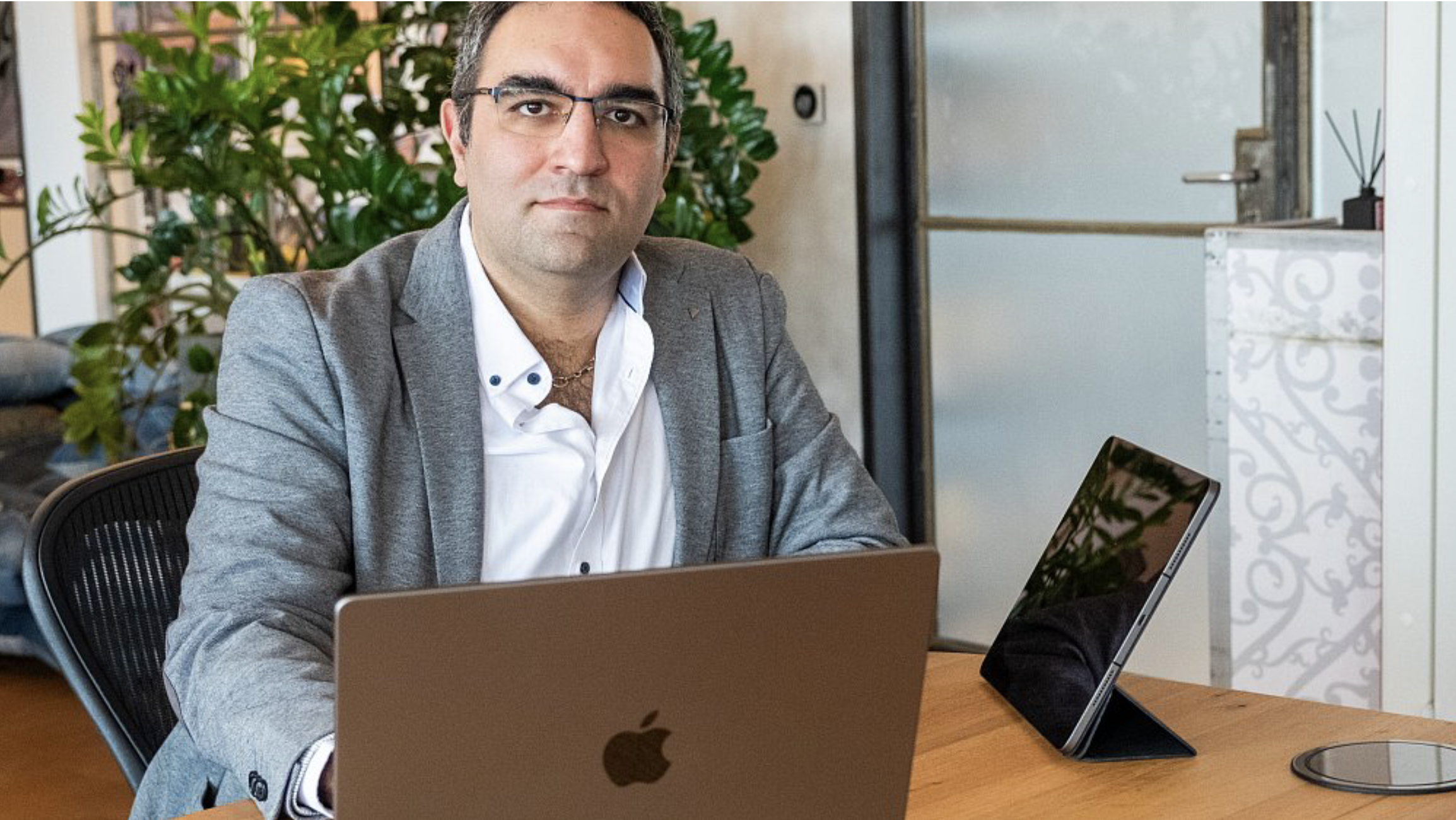 Iranian-born Leads Company with International Staff from Herford Germany